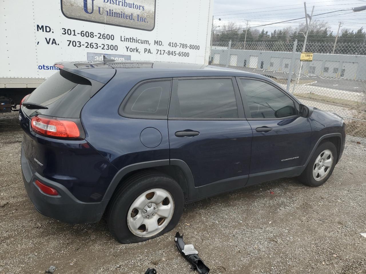 Image 3 of 2014 JEEP CHEROKEE SPORT 2014 with VIN 1C4PJMAB6EW165963