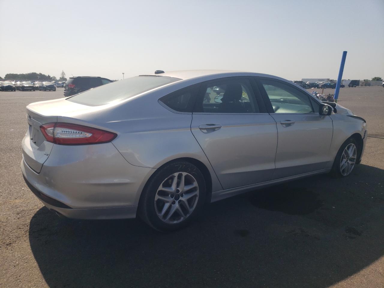 Image 3 of 2016 FORD FUSION SE 2016 with VIN 3FA6P0H72GR329970