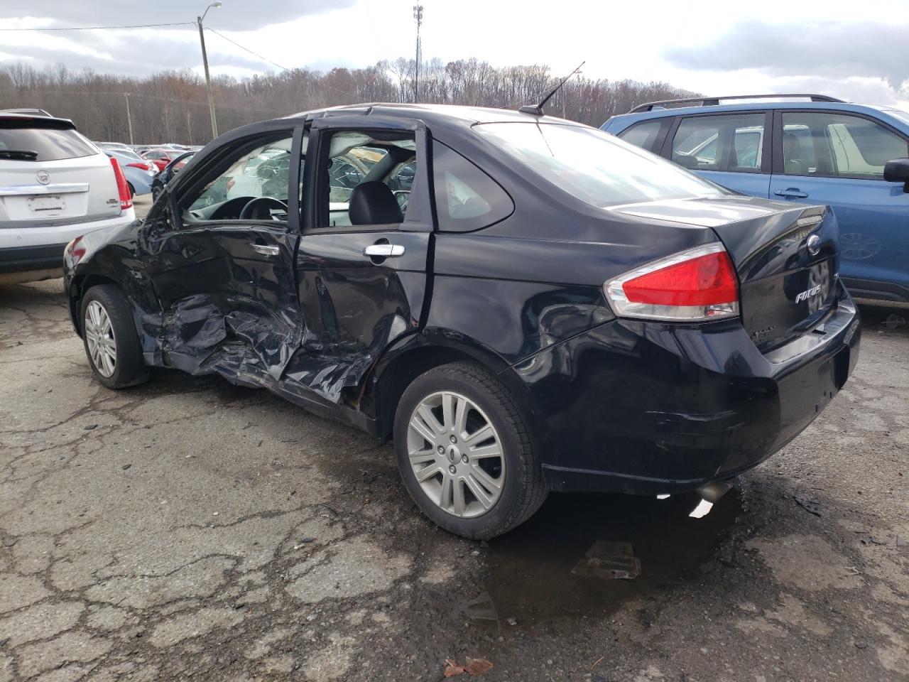Obraz 2 z 2011 FORD FOCUS SEL 2011 z VIN 1FAHP3HN2BW134014