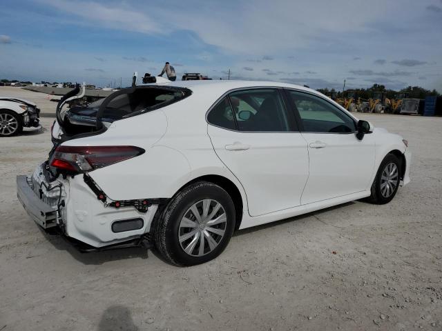 Image 3 of 2022 TOYOTA CAMRY LE 2022 with VIN 4T1C31AK4NU574283