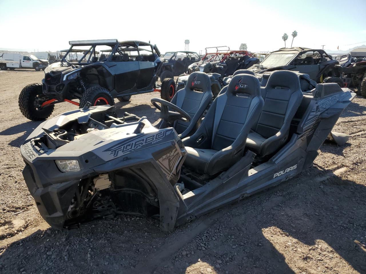 Obraz 2 z 2017 POLARIS RZR XP 4 TURBO EPS 2017 z VIN 3NSVFE927HF796067