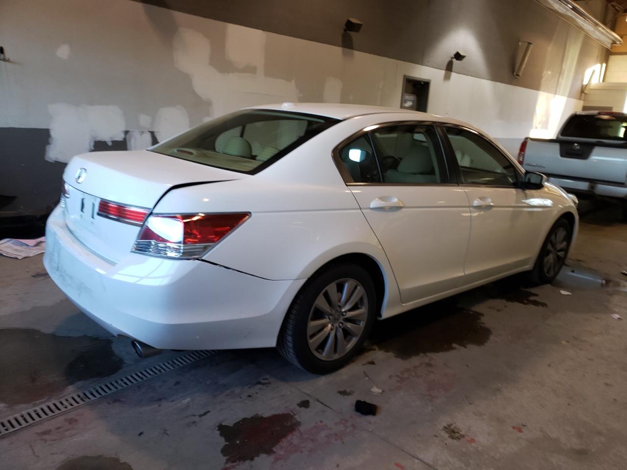 Image 3 of 2012 HONDA ACCORD EXL 2012 with VIN 1HGCP2F85CA160876