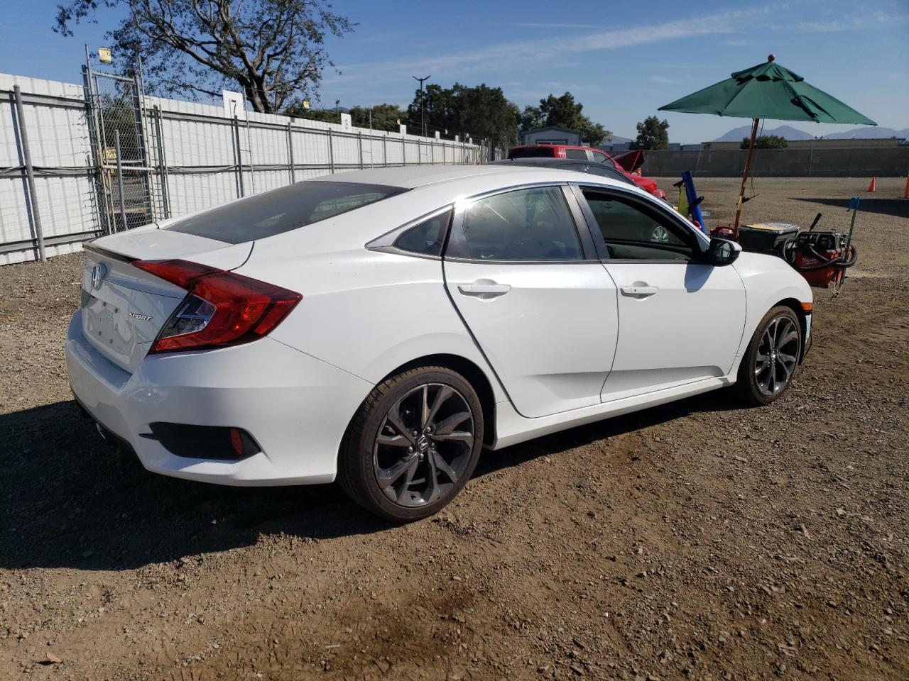 Изображение 3 2020 HONDA CIVIC SPORT 2020 с VIN 2HGFC2F89LH591540
