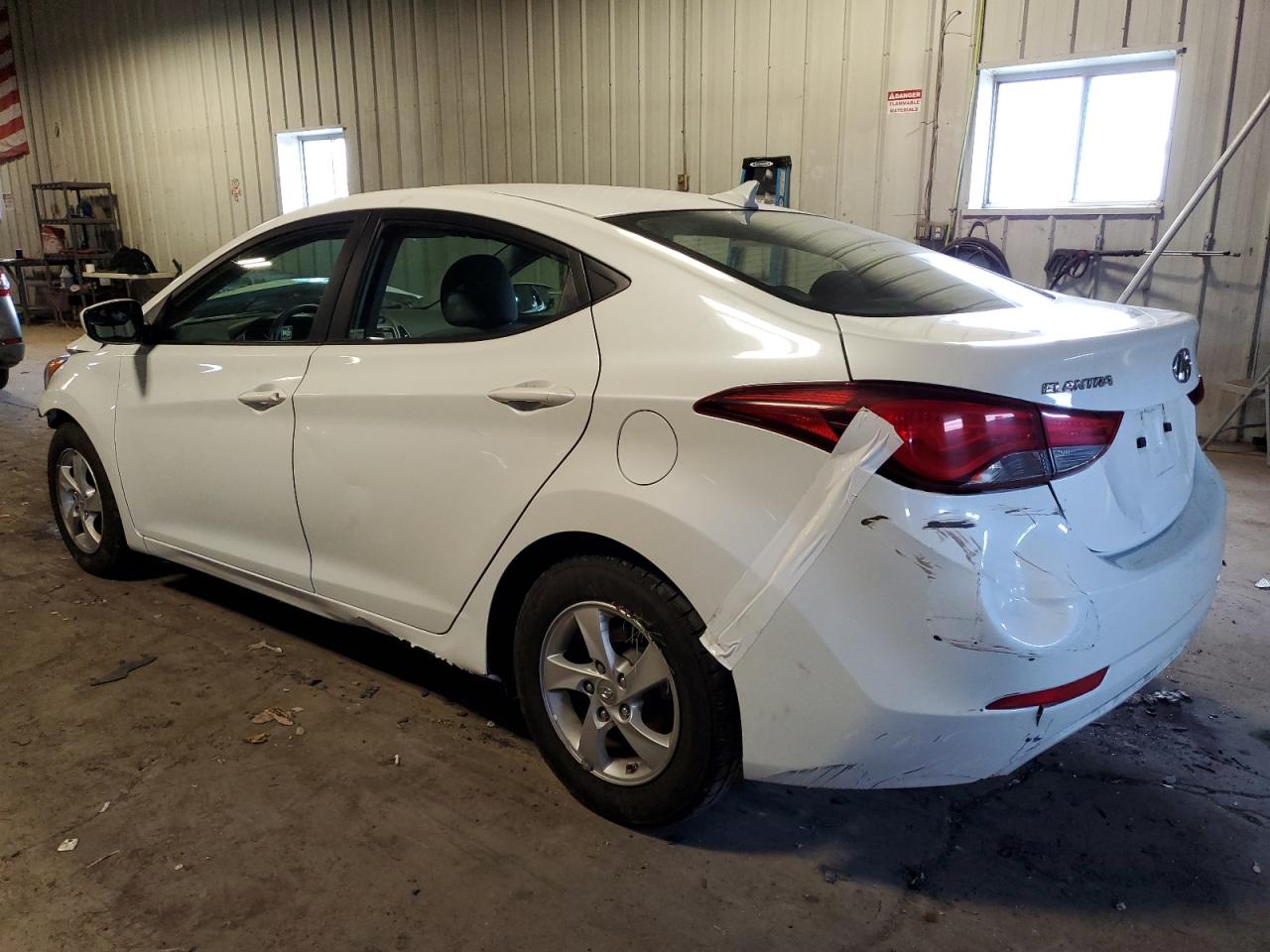 Obraz 2 z 2015 HYUNDAI ELANTRA SE 2015 z VIN 5NPDH4AE2FH614538