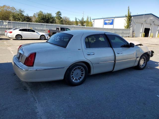 Obraz 3 z 2001 LINCOLN TOWN CAR CARTIER 2001 z VIN 1LNHM83W41Y703802