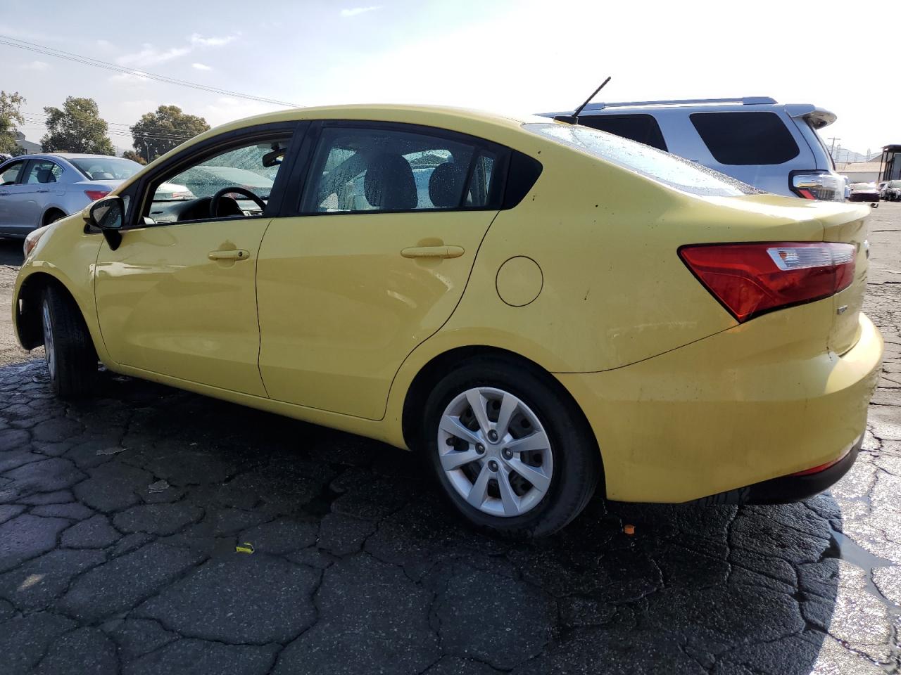 Изображение 2 2016 KIA RIO LX 2016 с VIN KNADM4A38G6654495