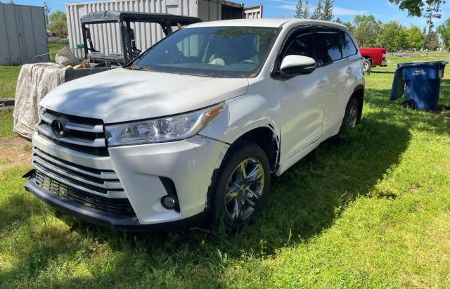 Obraz 2 z 2017 TOYOTA HIGHLANDER LE 2017 z VIN 5TDBZRFH5HS438893