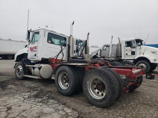 Image 3 of 2001 MACK 600 CH600 2001 with VIN 1M1AA13YX1W132903
