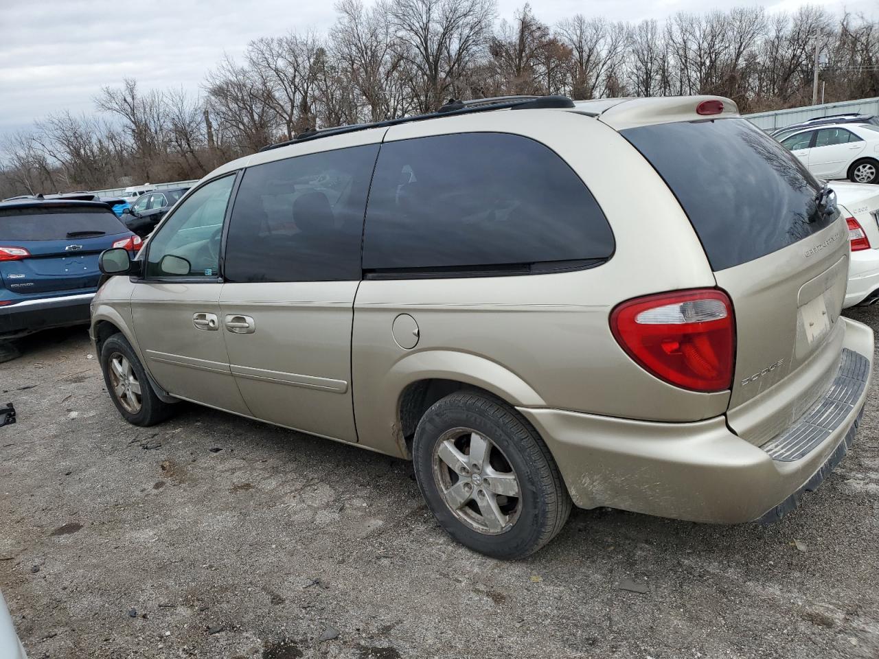 Obraz 2 z 2005 DODGE GRAND CARAVAN SXT 2005 z VIN 2D8GP44L95R432347