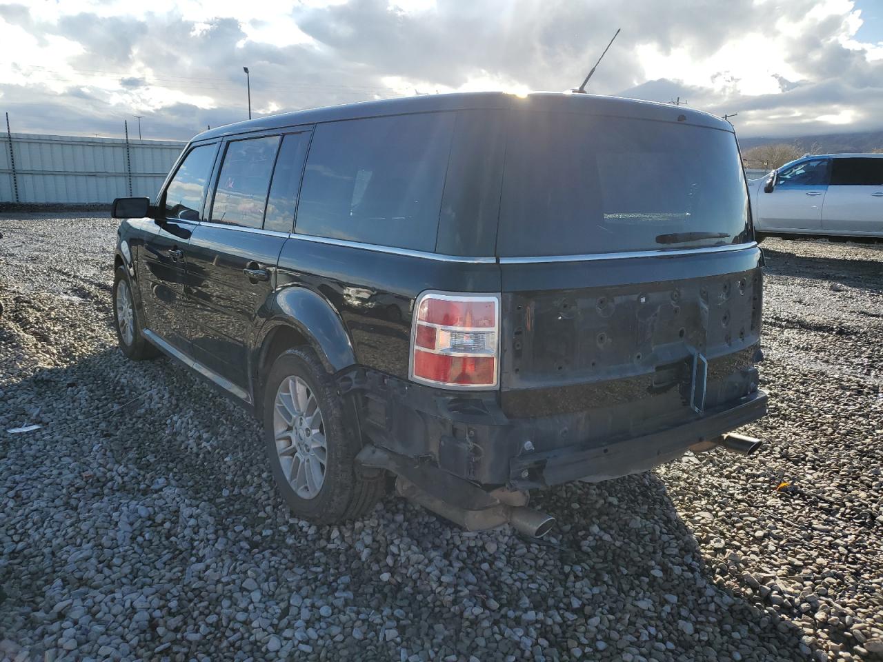 Image 2 of 2013 FORD FLEX SEL 2013 with VIN 2FMHK6C80DBD36913