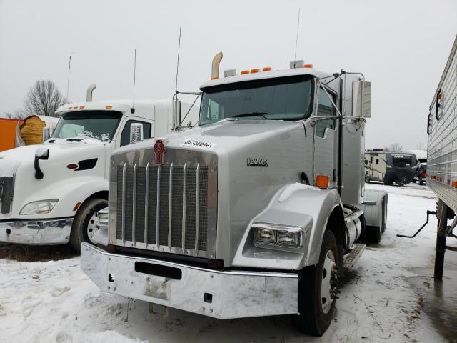 Изображение 2 2016 KENWORTH CONSTRUCTION T800 2016 с VIN 1XKDDP9XXGJ470155