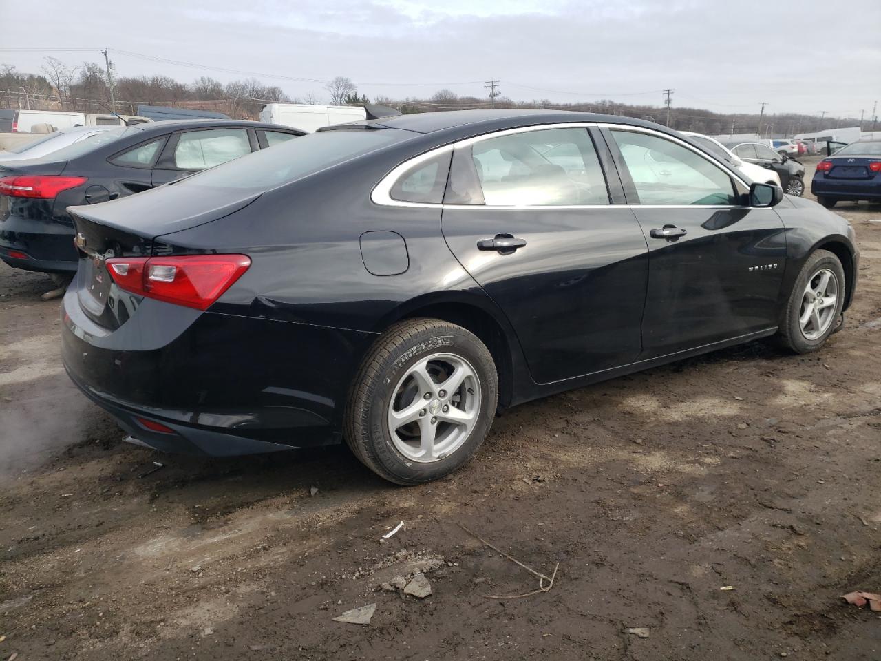 Изображение 3 2018 CHEVROLET MALIBU LS 2018 с VIN 1G1ZB5ST3JF268814