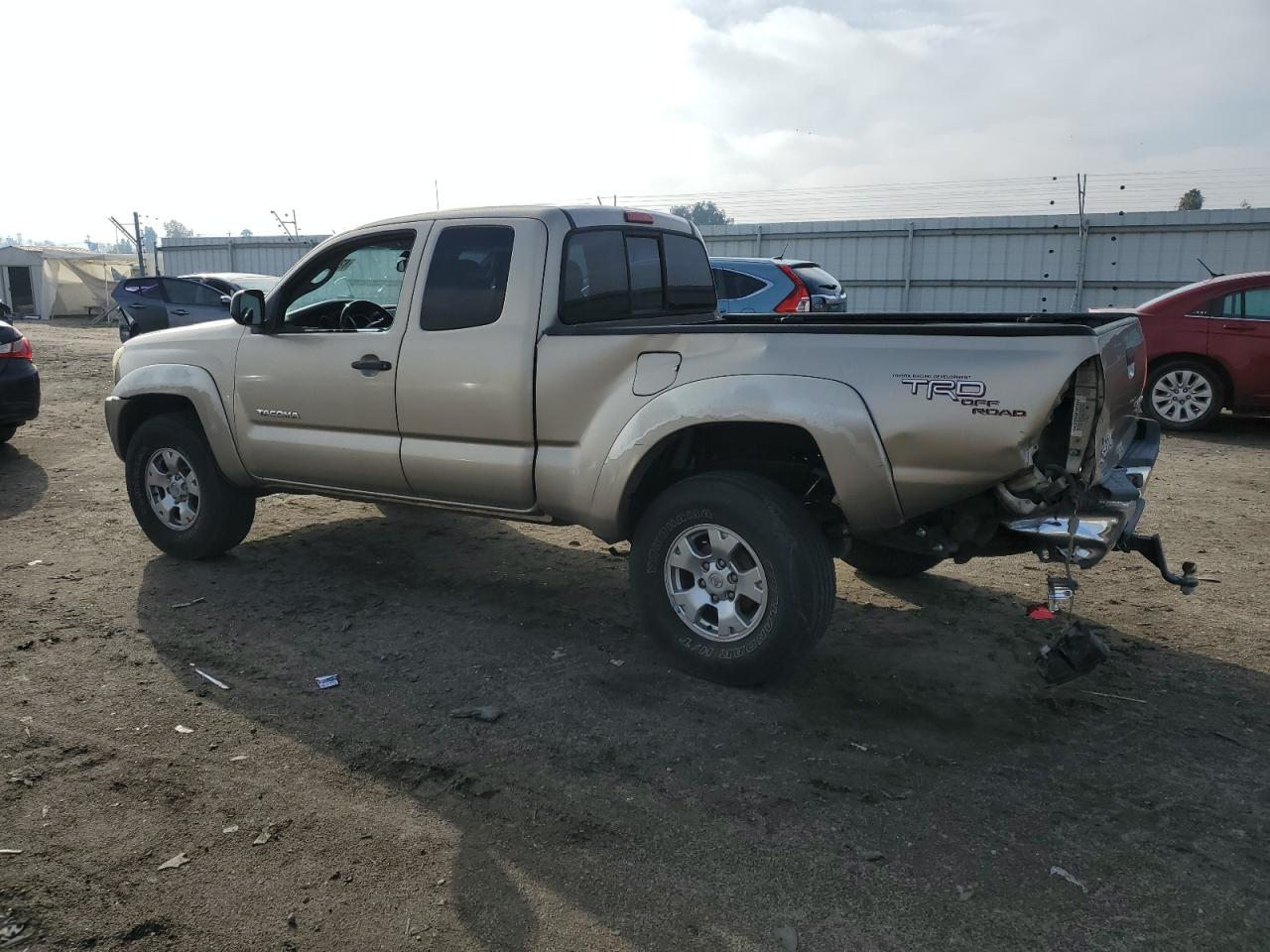Изображение 2 2005 TOYOTA TACOMA PRERUNNER ACCESS CAB 2005 с VIN 5TETU62N95Z074392