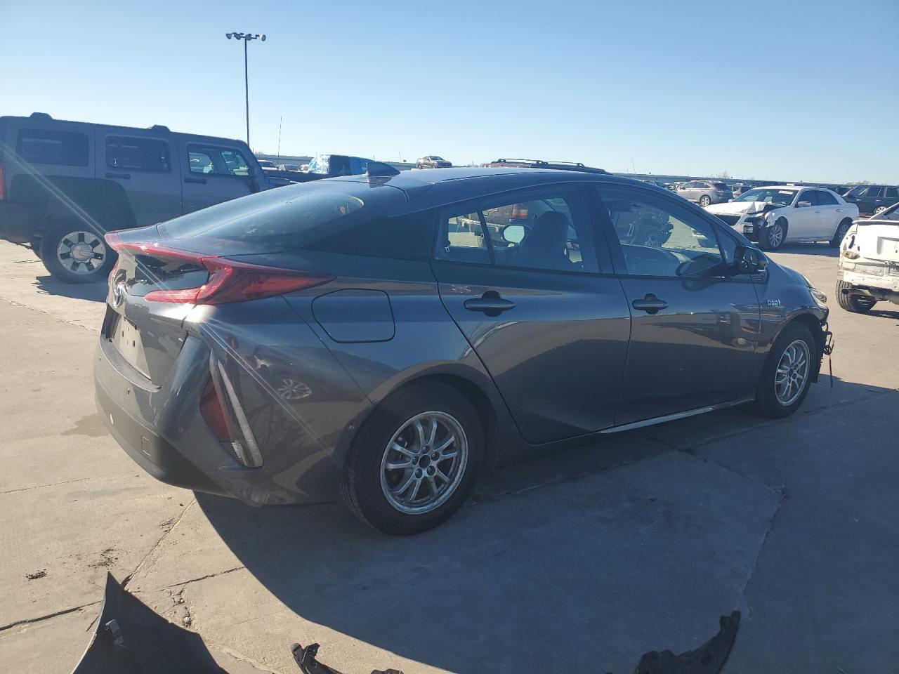 Изображение 3 2017 TOYOTA PRIUS PRIME  2017 с VIN JTDKARFP7H3008606