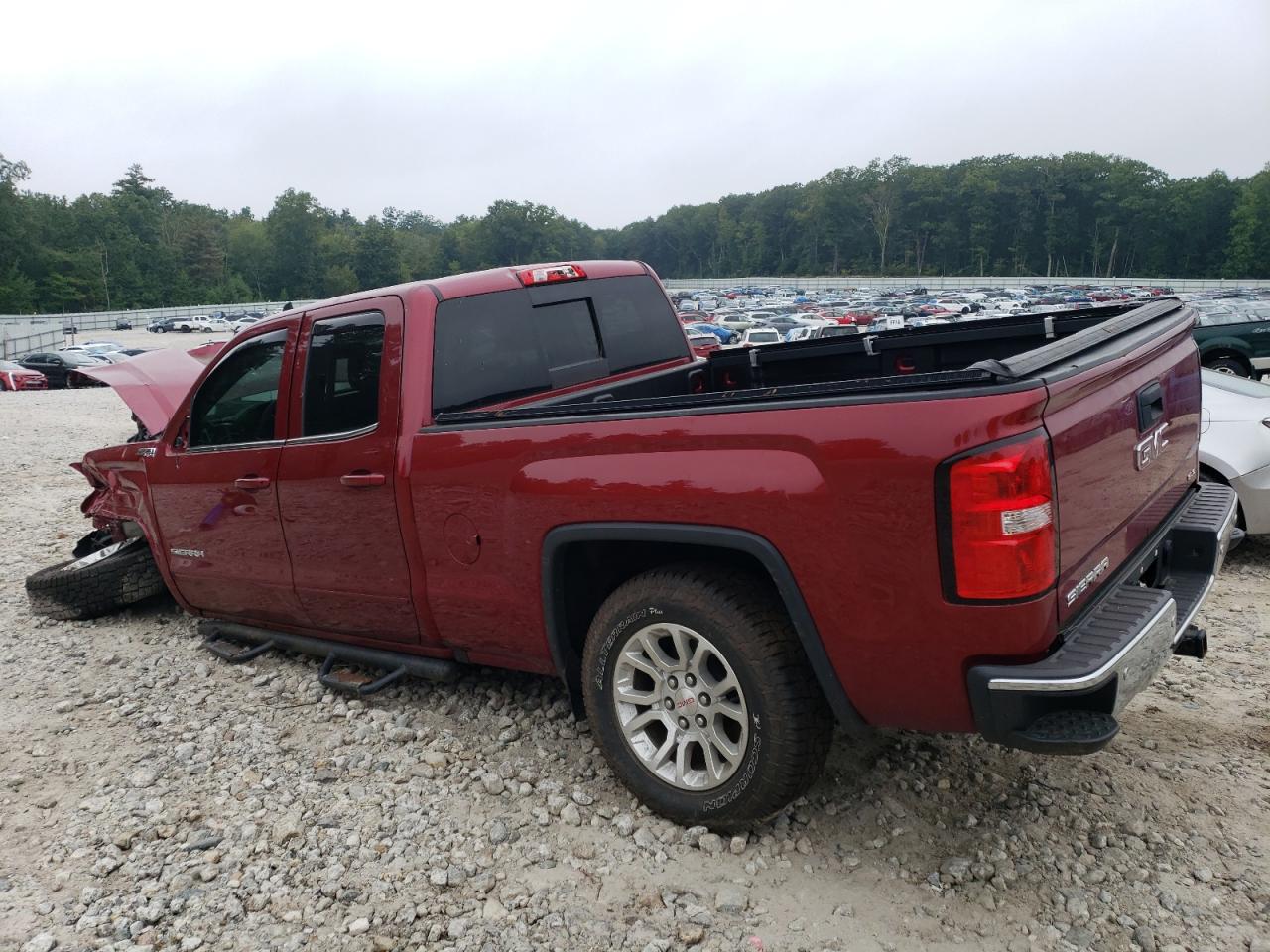 Obraz 2 z 2018 GMC SIERRA K1500 SLE 2018 z VIN 1GTV2MEC7JZ190113