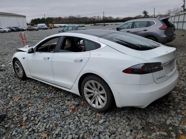 Изображение 2 2016 TESLA MODEL S  2016 с VIN 5YJSA1E24GF156155