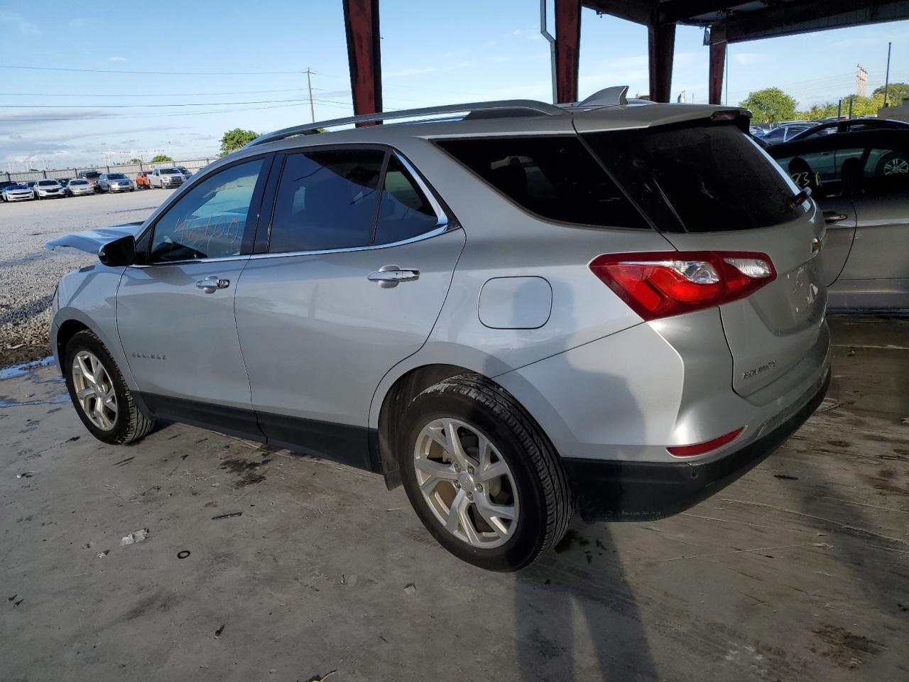 Изображение 2 2019 CHEVROLET EQUINOX PREMIER 2019 с VIN 2GNAXNEV8K6233434