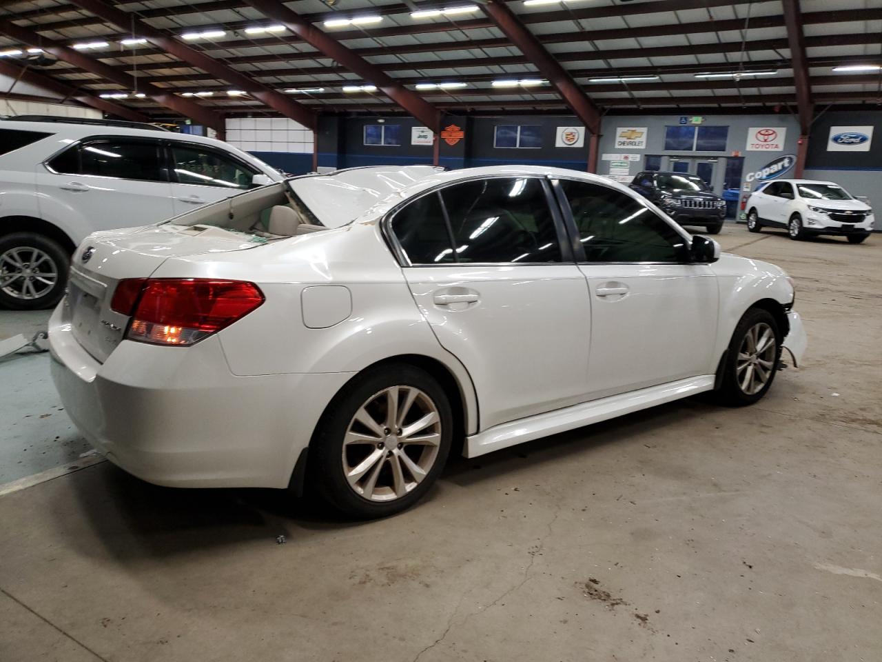 Изображение 3 2014 SUBARU LEGACY 2.5I PREMIUM 2014 с VIN 4S3BMBD67E3008108