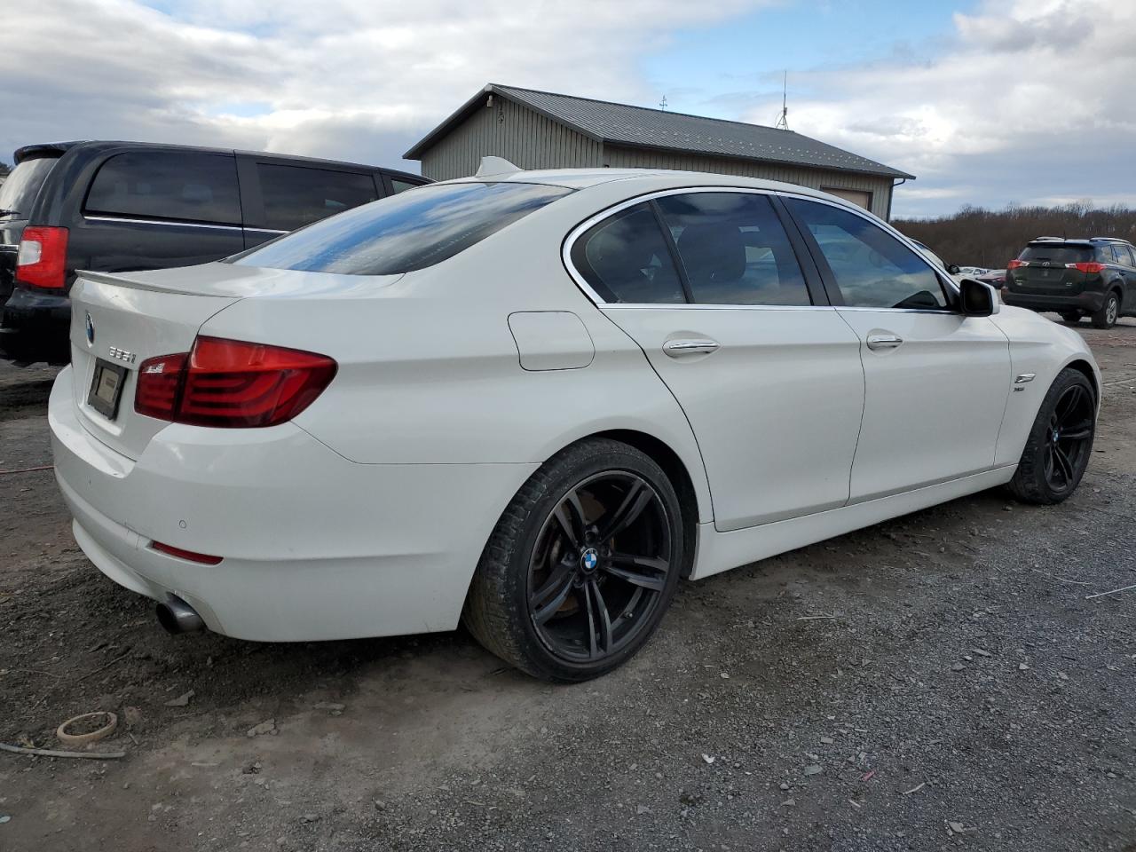 Image 3 of 2011 BMW 535 XI 2011 with VIN WBAFU7C53BC873223