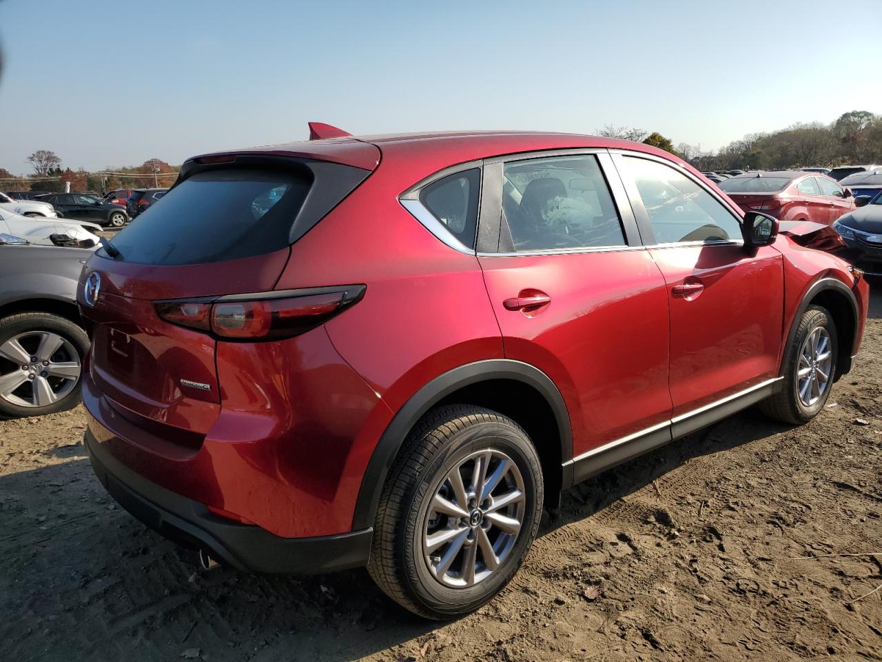 Obraz 3 z 2023 MAZDA CX-5  2023 z VIN JM3KFBAM1P0284695