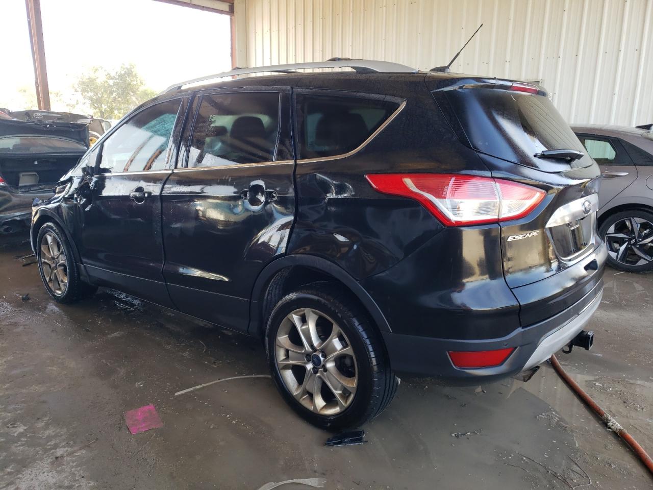 Obraz 2 z 2015 FORD ESCAPE TITANIUM 2015 z VIN 1FMCU9J9XFUA57726