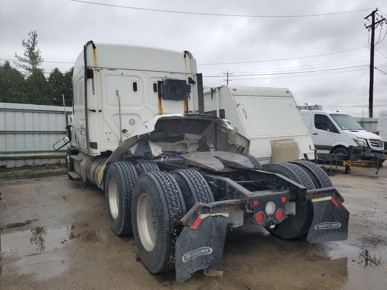 Image 3 of 2019 FREIGHTLINER CASCADIA 126  2019 with VIN 3AKJHHDR2KSKH7344