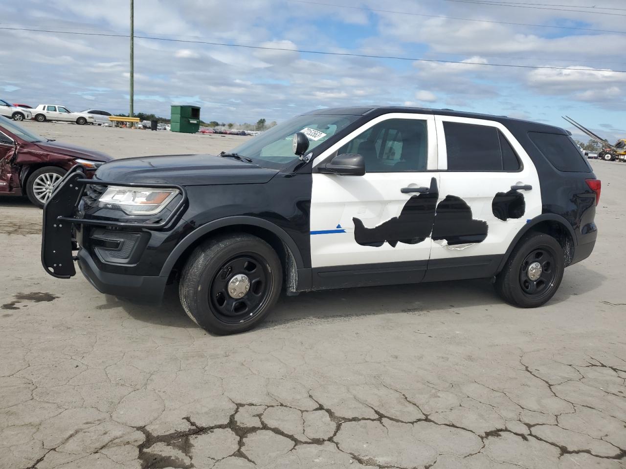 Image 1 of 2017 FORD EXPLORER POLICE INTERCEPTOR 2017 with VIN 1FM5K8AR7HGC57005