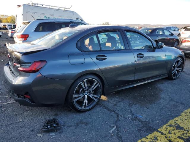 Obraz 3 z 2022 BMW 330XI  2022 z VIN 3MW5R7J06N8C30560
