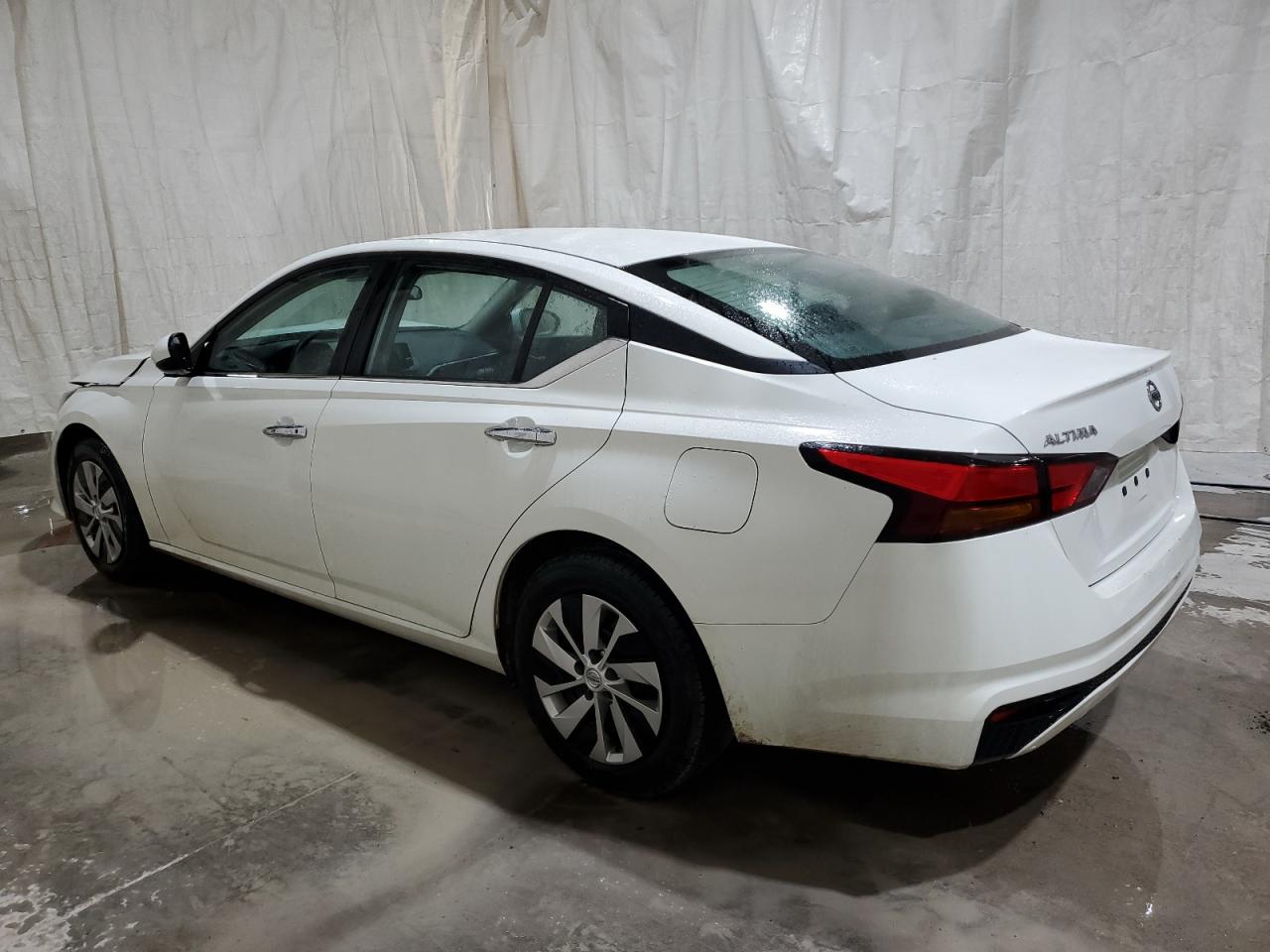Изображение 2 2022 NISSAN ALTIMA S 2022 с VIN 1N4BL4BV5NN301802