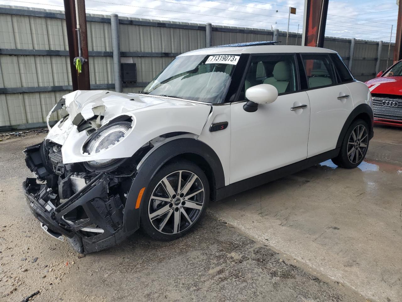 Image 1 of 2024 MINI COOPER S 2024 with VIN WMW53DK01R2U66732