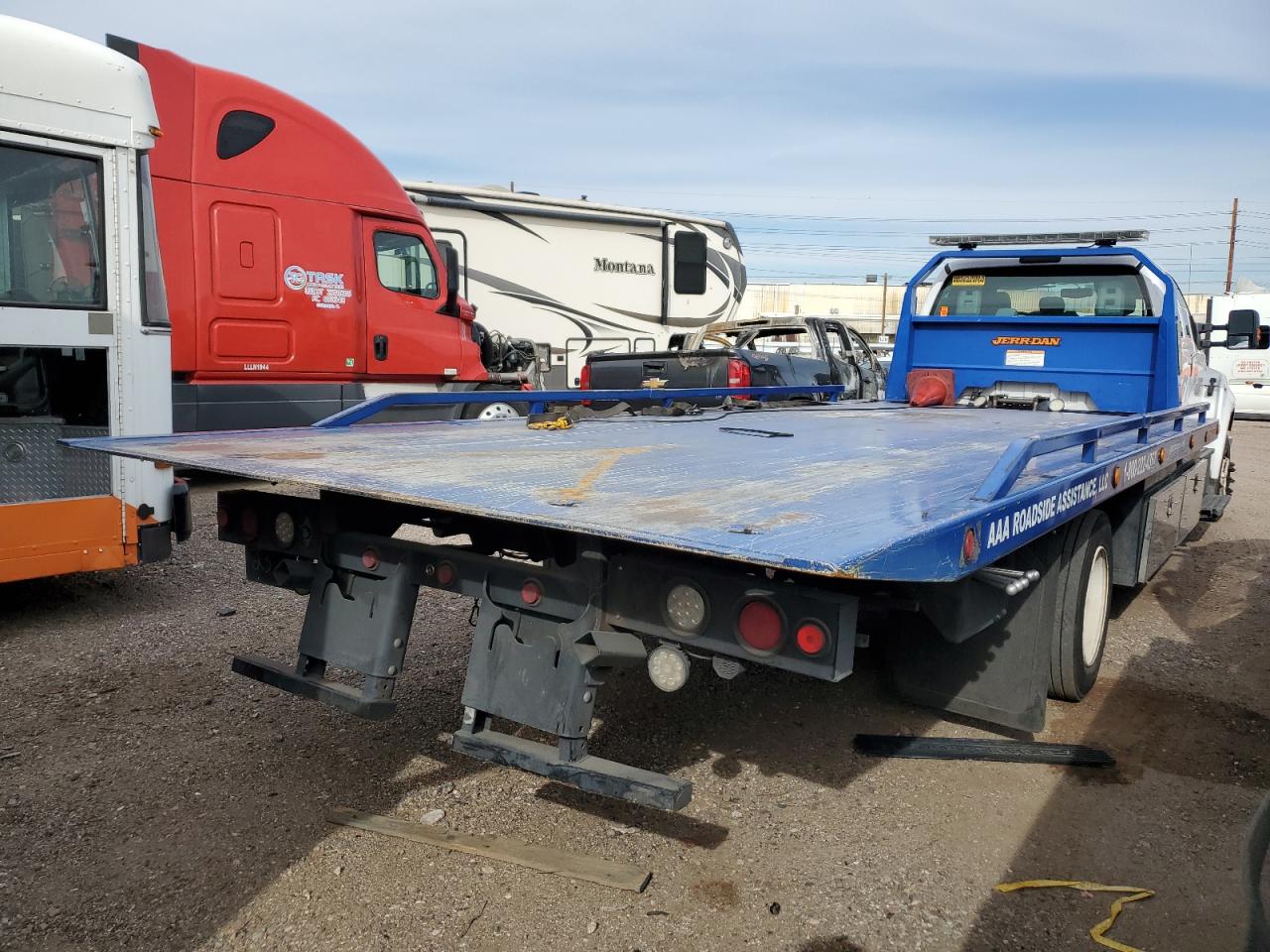 Obraz 3 z 2017 FORD F650 SUPER DUTY 2017 z VIN 1FDNX6AY2HDB06250