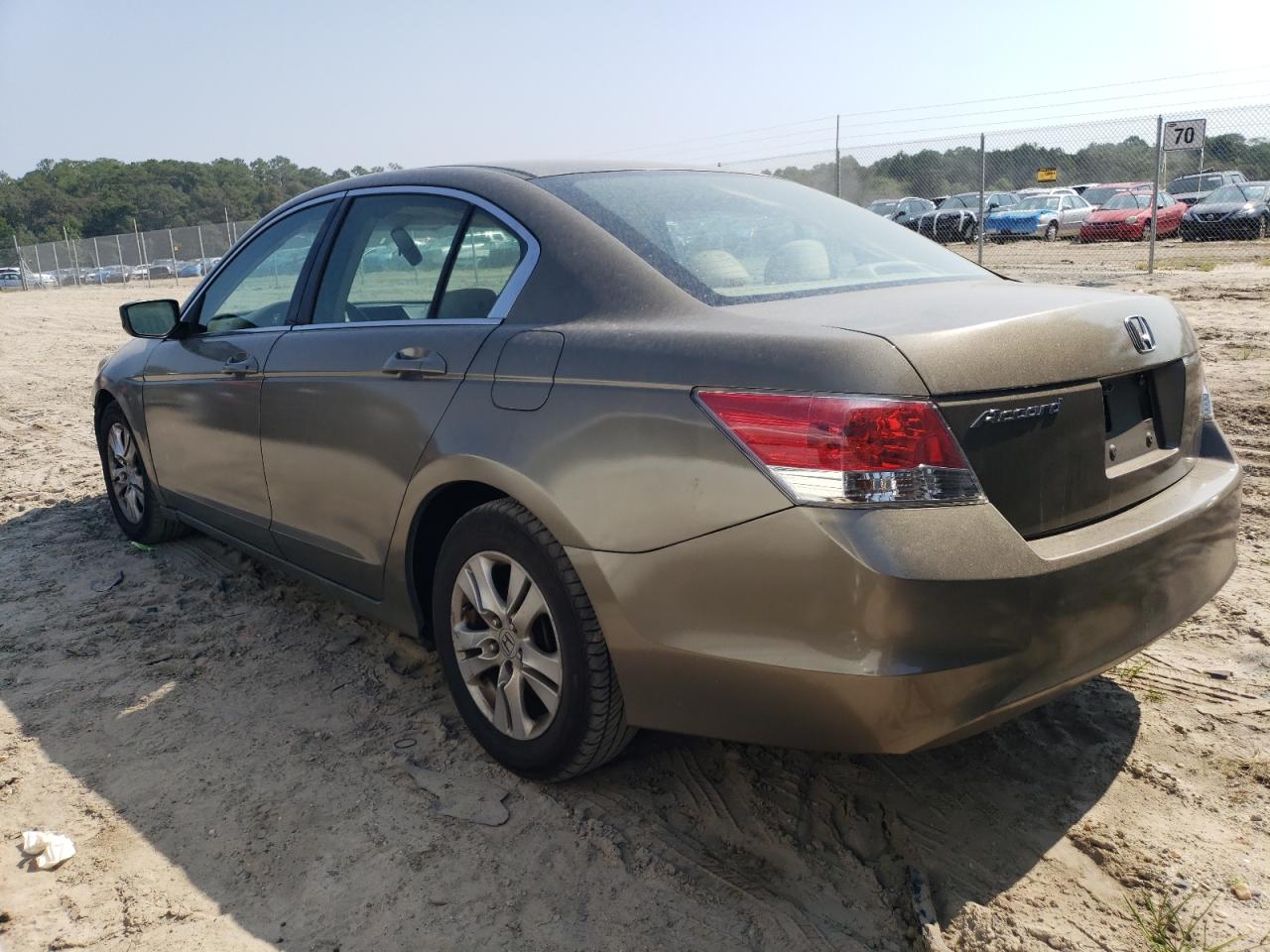 Изображение 2 Honda Accord Lxp 2010 с VIN 1HGCP2F41AA005042
