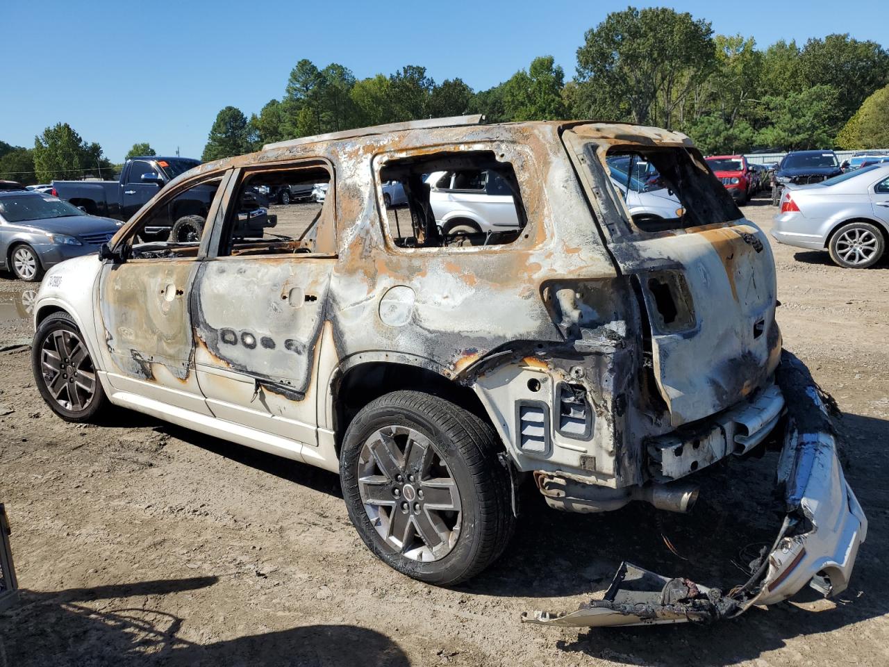 Изображение 2 2011 GMC ACADIA DENALI 2011 с VIN 1GKKVTED1BJ379423