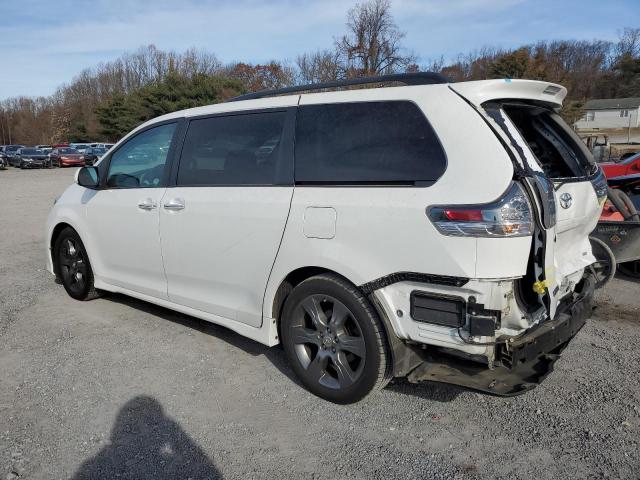 Obraz 2 z 2016 TOYOTA SIENNA SE 2016 z VIN 5TDXK3DC7GS739503