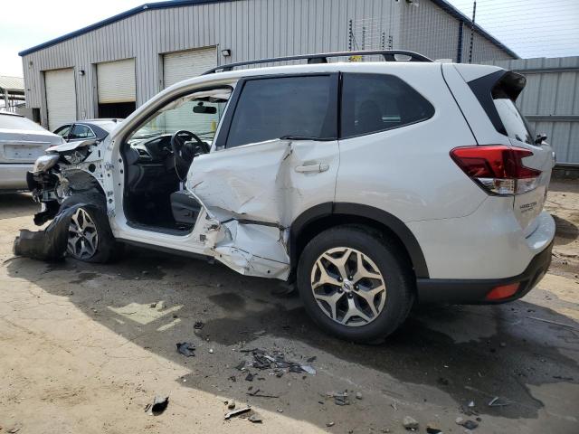 Image 2 of 2023 SUBARU FORESTER PREMIUM 2023 with VIN JF2SKAEC9PH533604