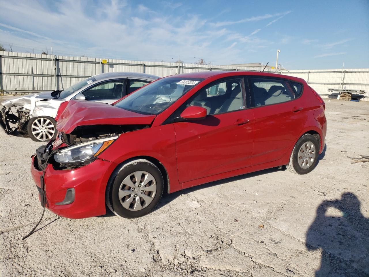 Image 1 of 2016 HYUNDAI ACCENT SE 2016 with VIN KMHCT5AE5GU253079