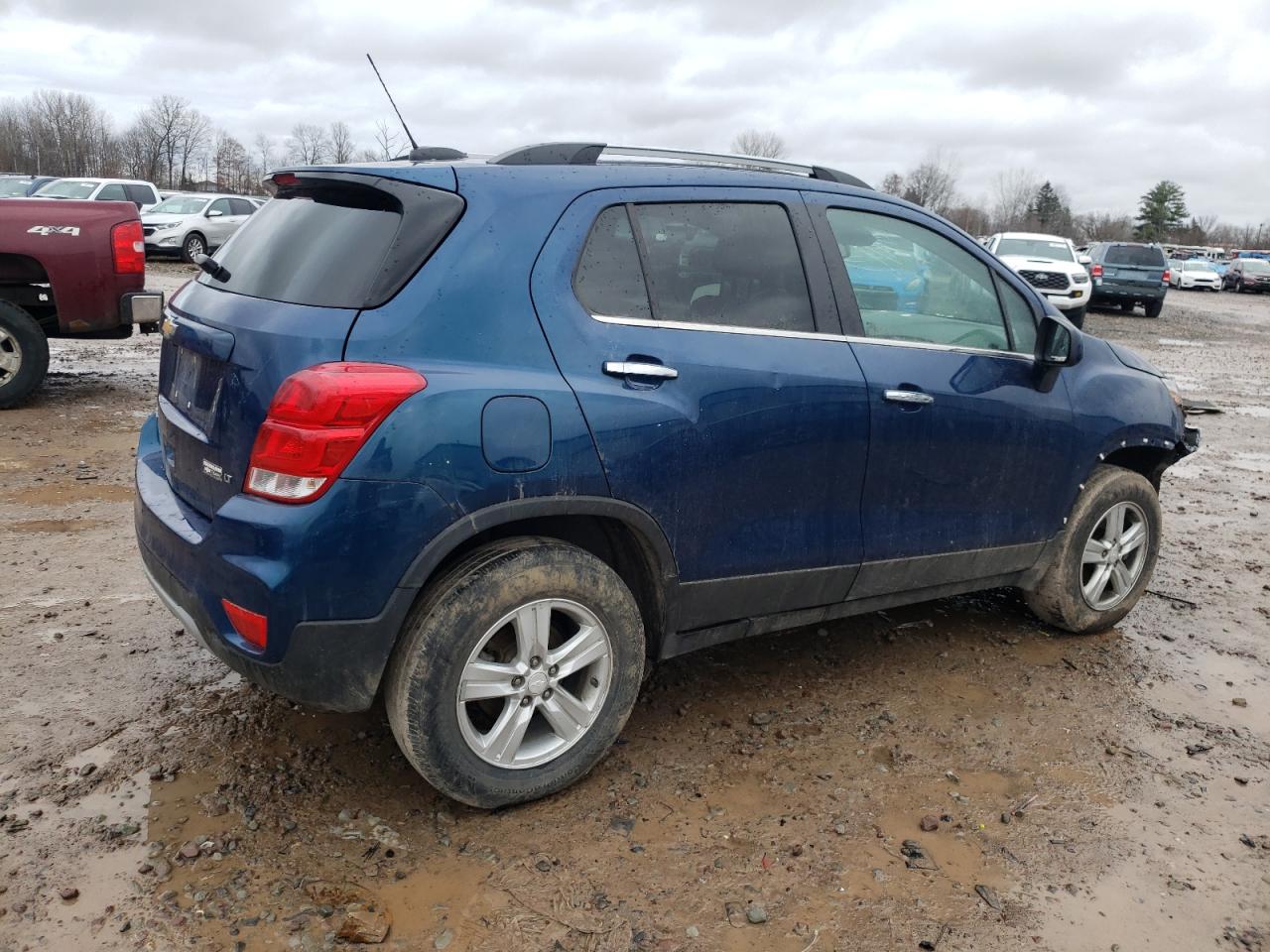 Image 3 of 2020 CHEVROLET TRAX 1LT 2020 with VIN 3GNCJPSB3LL141516