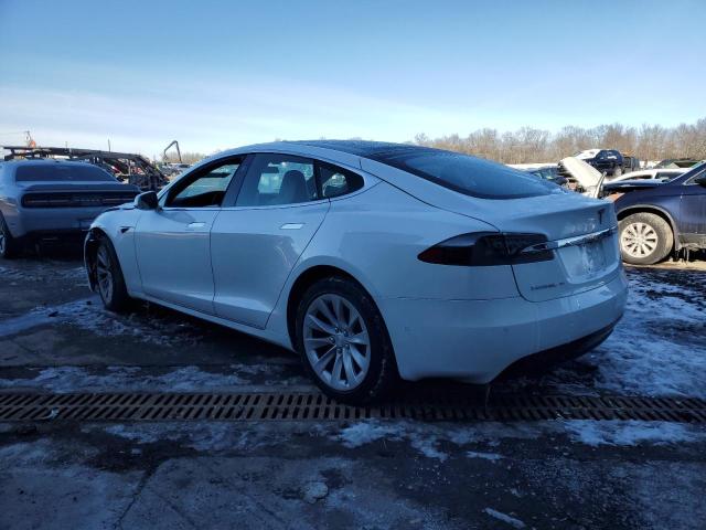 Obraz 2 z 2019 TESLA MODEL S  2019 z VIN 5YJSA1E28KF333962