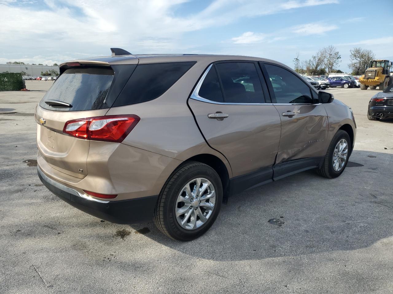 Obraz 3 z 2019 CHEVROLET EQUINOX LT 2019 z VIN 2GNAXJEV6K6249883