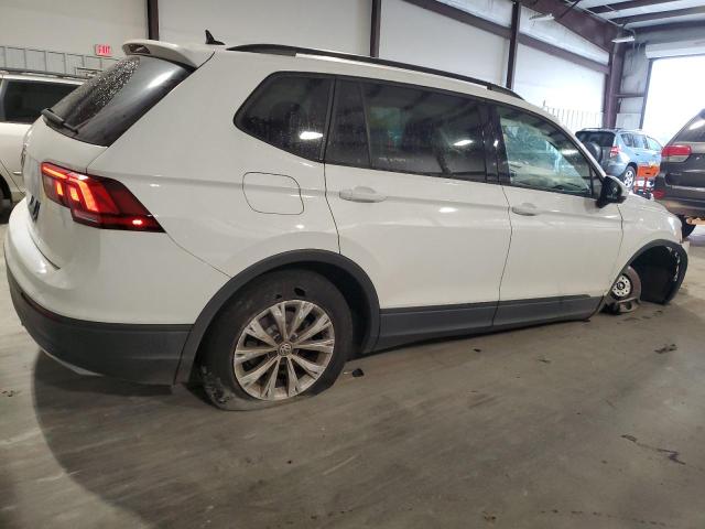 Image 3 of 2020 VOLKSWAGEN TIGUAN S 2020 with VIN 3VV1B7AX6LM053761