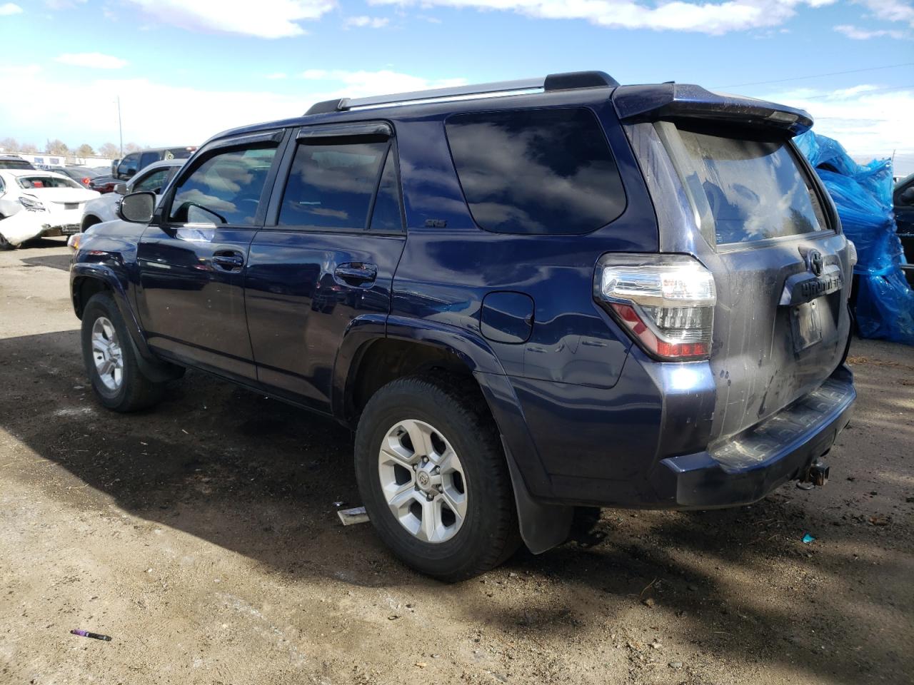 Obraz 2 z 2019 TOYOTA 4RUNNER SR5 2019 z VIN JTEBU5JR2K5688222
