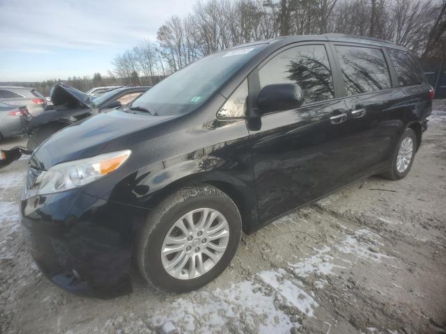 Image 1 of 2015 TOYOTA SIENNA XLE 2015 with VIN 5TDYK3DC3FS527314