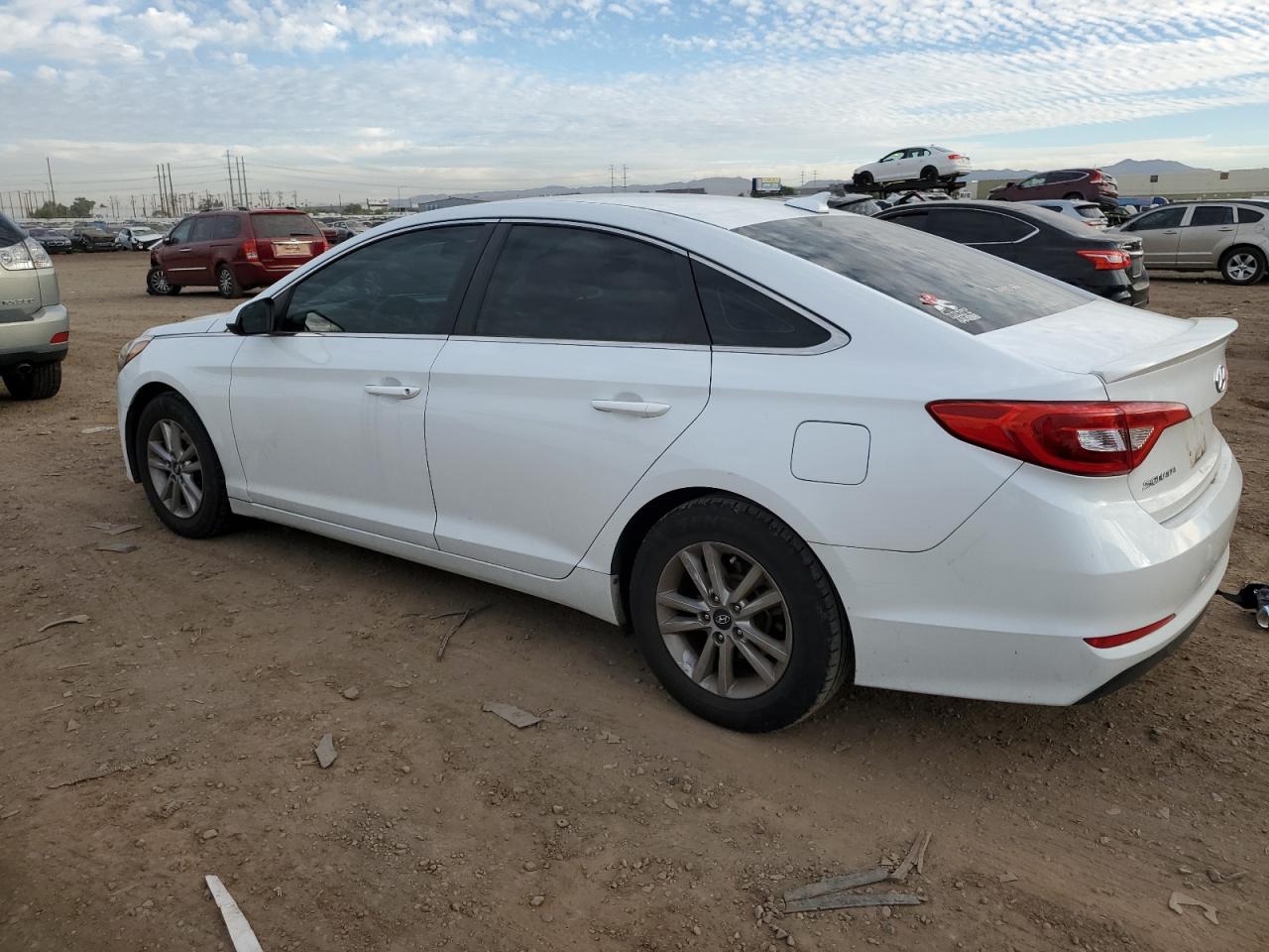 Image 2 of 2016 HYUNDAI SONATA SE 2016 with VIN 5NPE24AF5GH340431