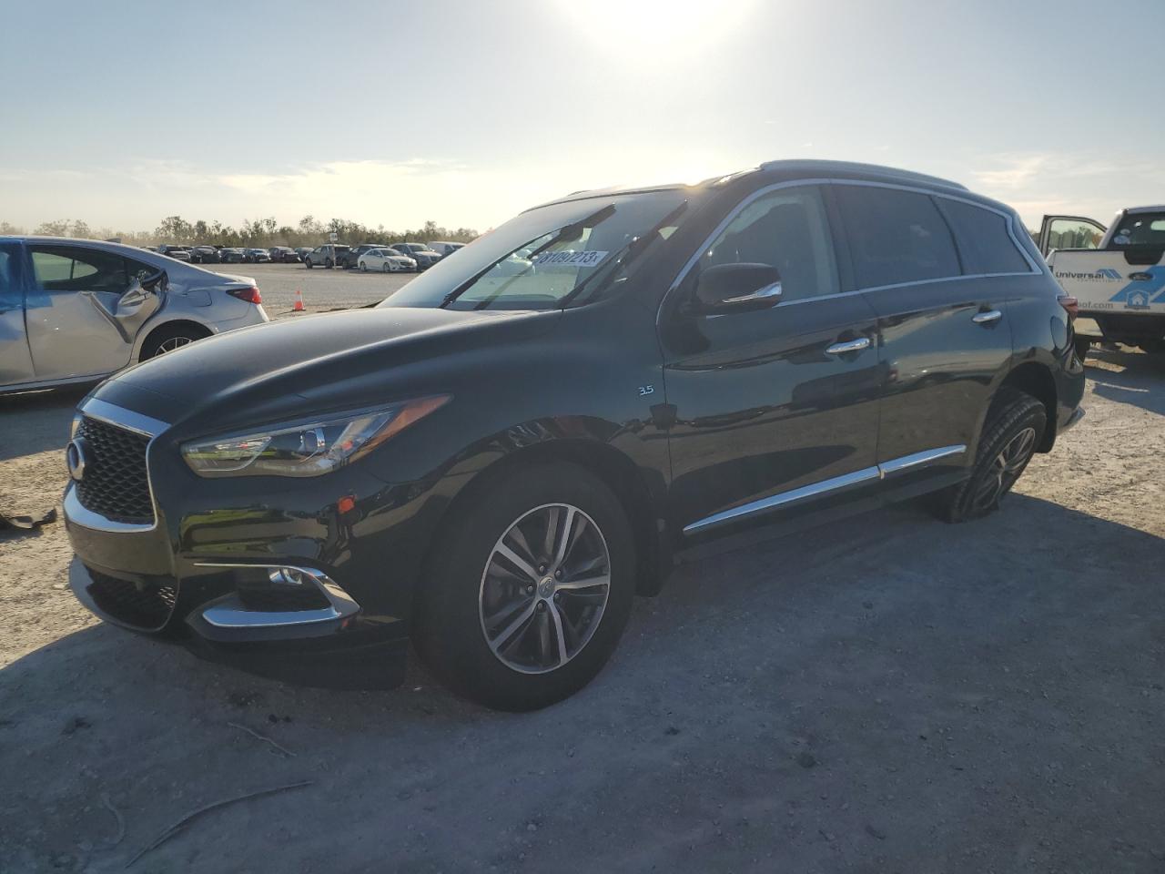 Obraz 2017 INFINITI QX60  2017