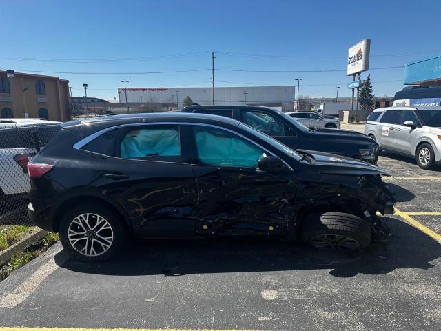 Image 3 of 2022 FORD ESCAPE SEL 2022 with VIN 1FMCU9H67NUA53157