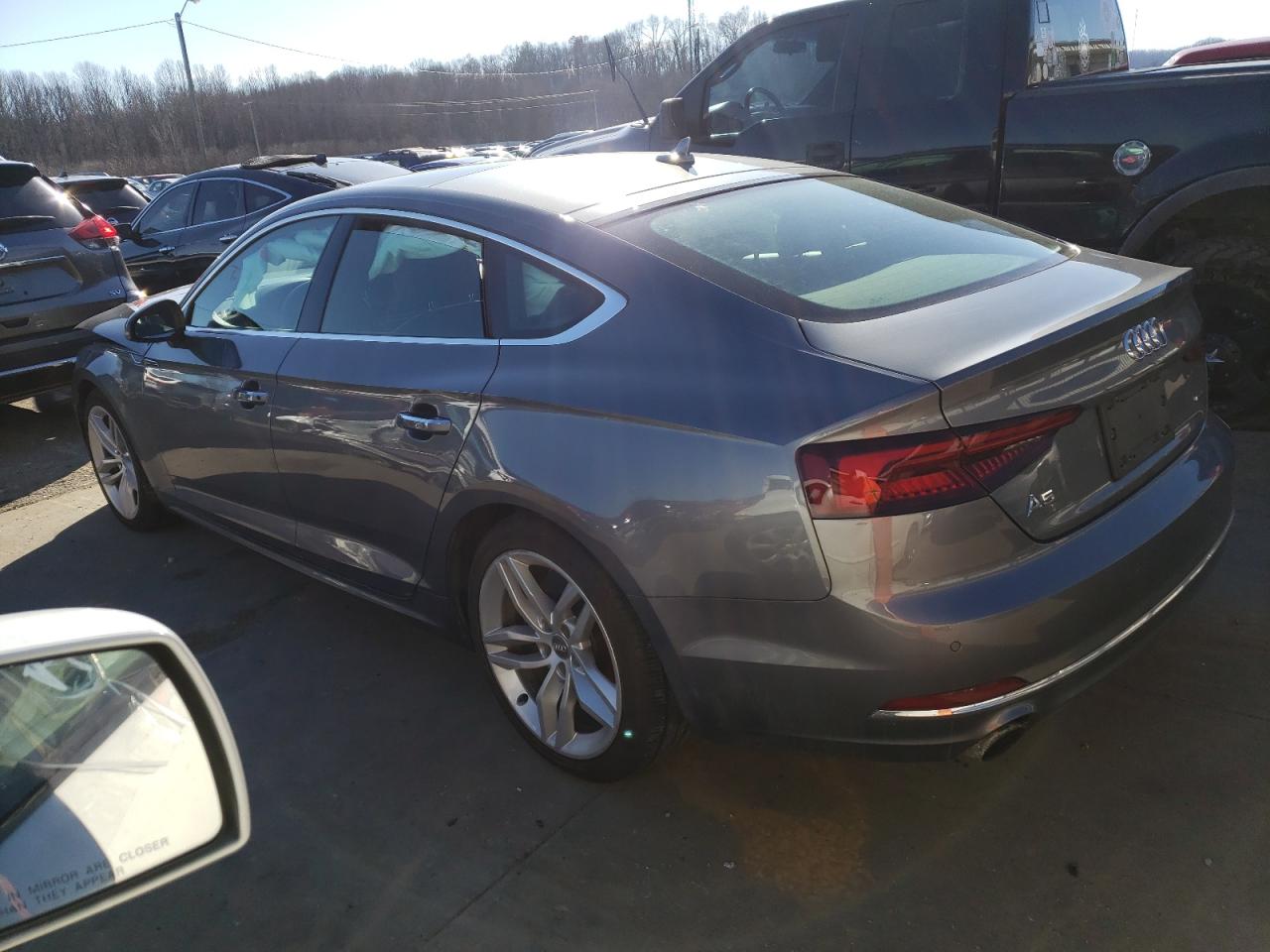 Obraz 2 z 2019 AUDI A5 PREMIUM PLUS 2019 z VIN WAUBNDF58KA040289
