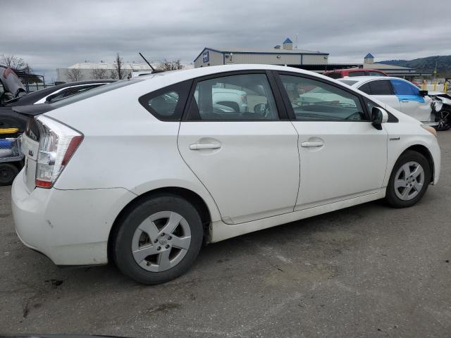 Image 3 of 2011 TOYOTA PRIUS  2011 with VIN JTDKN3DU2B0263585