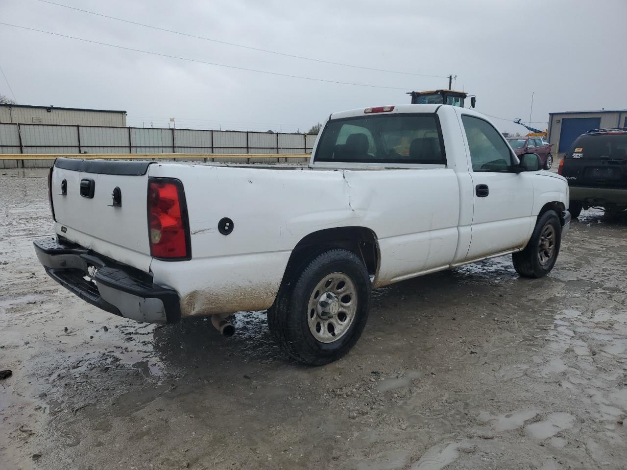 Image 3 of 2006 CHEVROLET SILVERADO C1500 2006 with VIN 1GCEC14X16Z265427