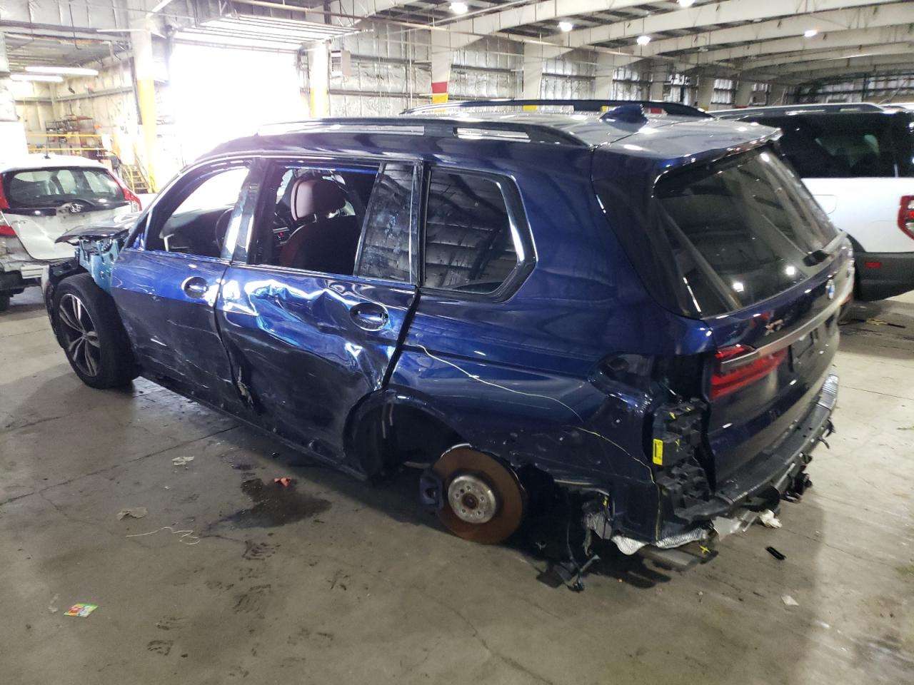 Image 2 of 2022 BMW X7 M50I 2022 with VIN 5UXCX6C04N9K62287