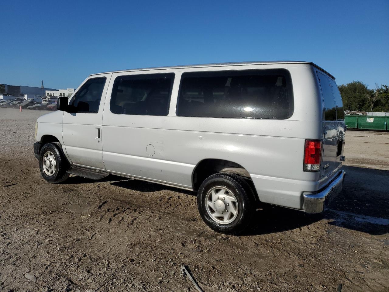 Obraz 2 z 2008 FORD ECONOLINE E350 SUPER DUTY WAGON 2008 z VIN 1FBNE31L68DB09508